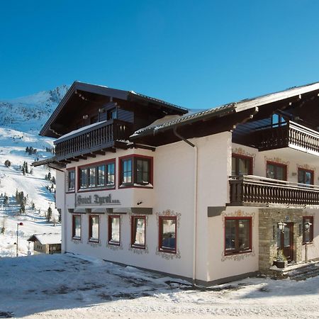 Hotel Garni Haus Tyrol Obertauern Exterior foto